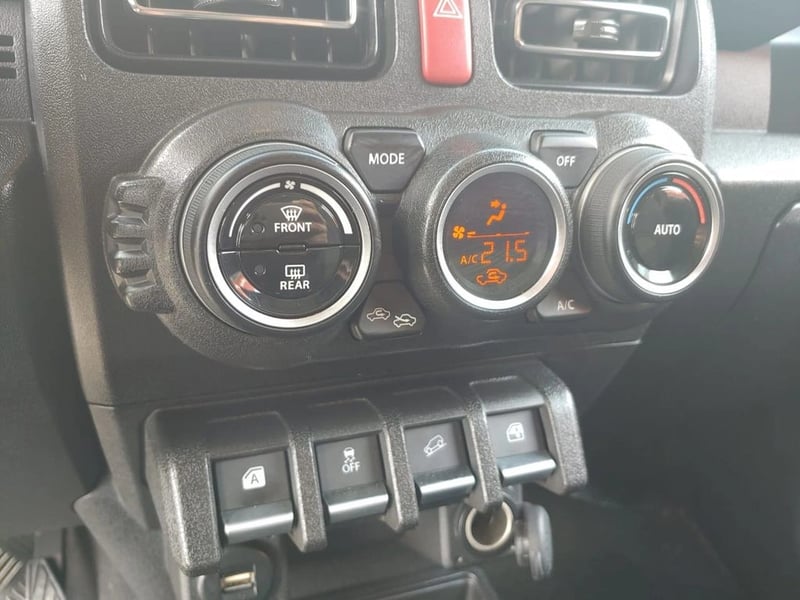 Suzuki JIMNY JIMNY 5P 1.5 GLX 2024 - Imagen 16 de 18