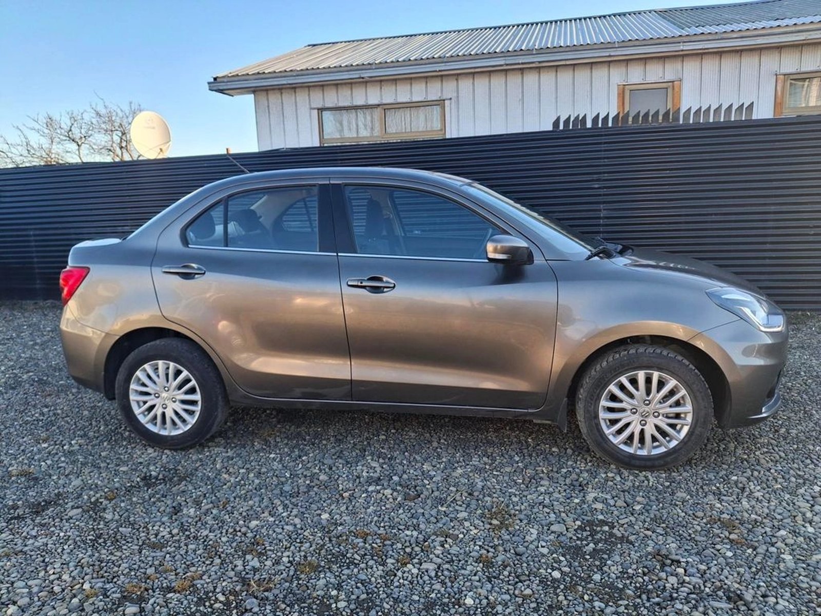 Suzuki DZIRE DZIRE 1.2 2022 - Imagen 8 de 9