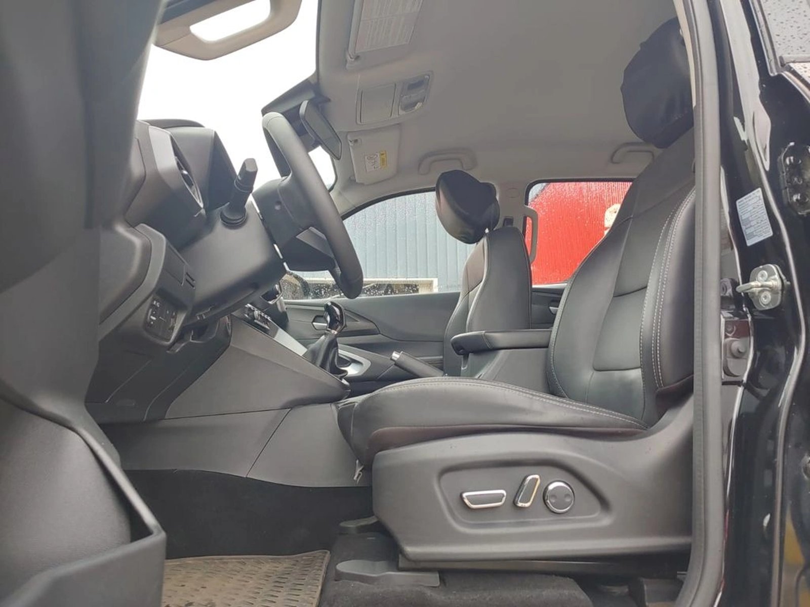 CHANGAN HUNTER HUNTER 2.0T MT 4x4 ELITE SPORT 2025 - Imagen 9 de 18