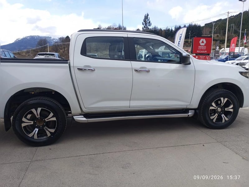 Mazda BT-50 BT-50 HIGH PLUS 4X4 6AT 2024 - Imagen 9 de 20