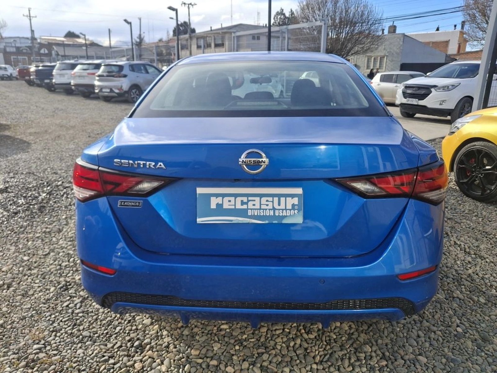 NISSAN SENTRA 2021 - Imagen 4 de 11