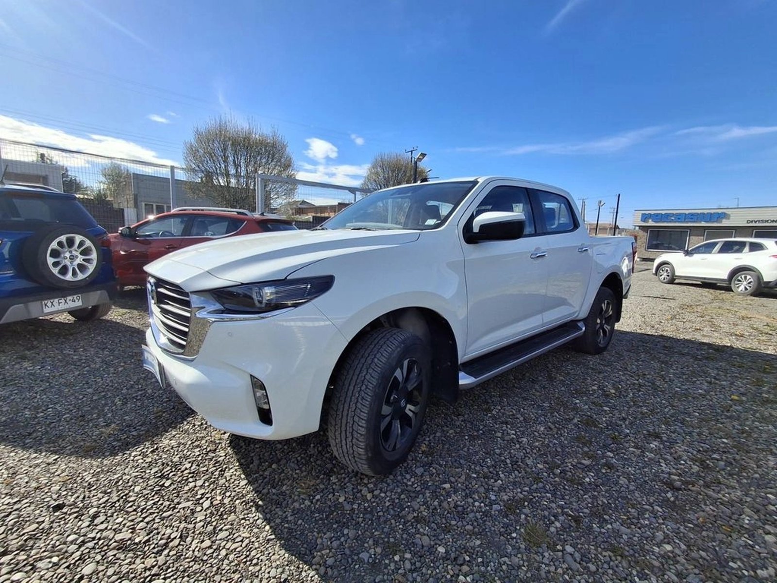 Mazda BT-50 BT 4x4 3.0 AUT 2024 - Foto 2 de 7