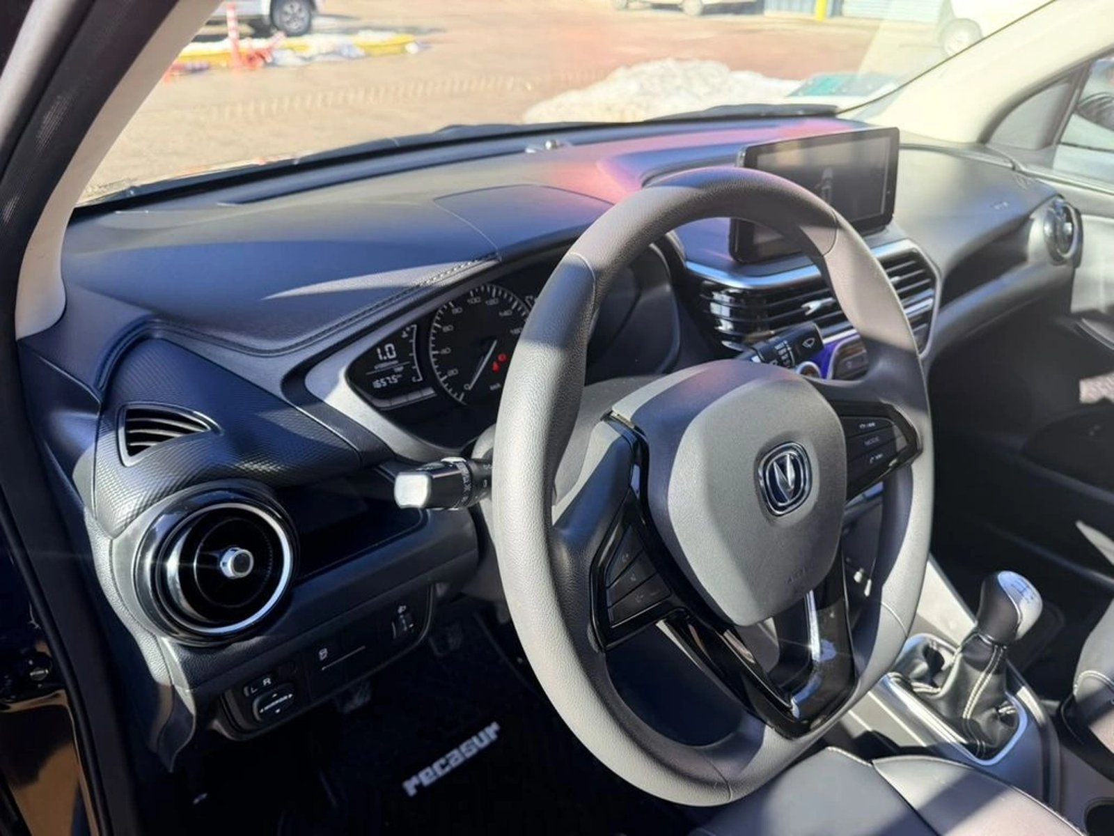 Changan ALSVIN ALSVIN LUXURY MT 2025 - Imagen 11 de 14
