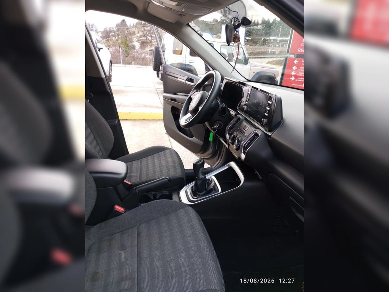 Kia SONET SONET EX 1.5 2021 - Imagen 17 de 17