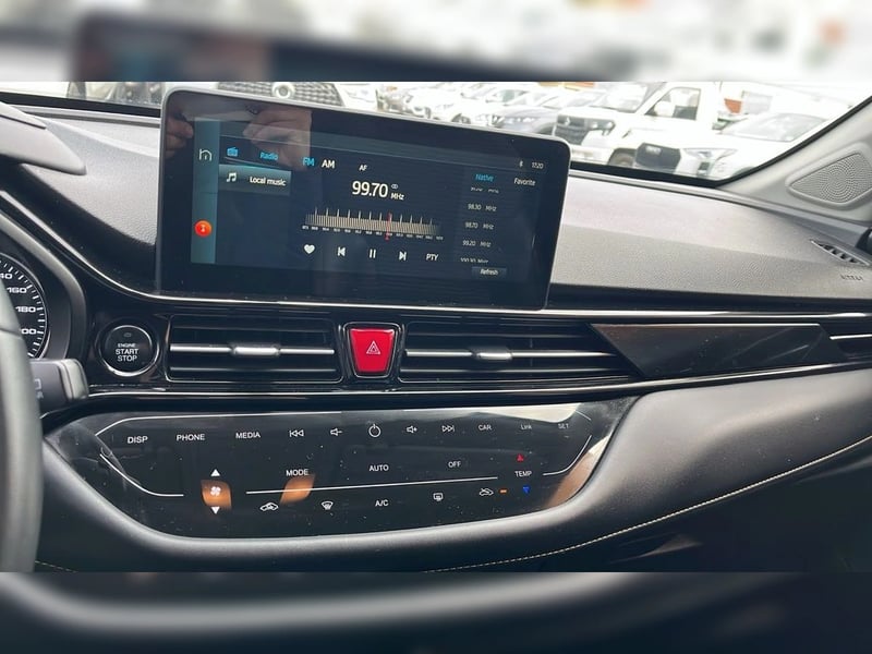 JAC JS4 LUXURY 1.5 2025 - Imagen 11 de 18