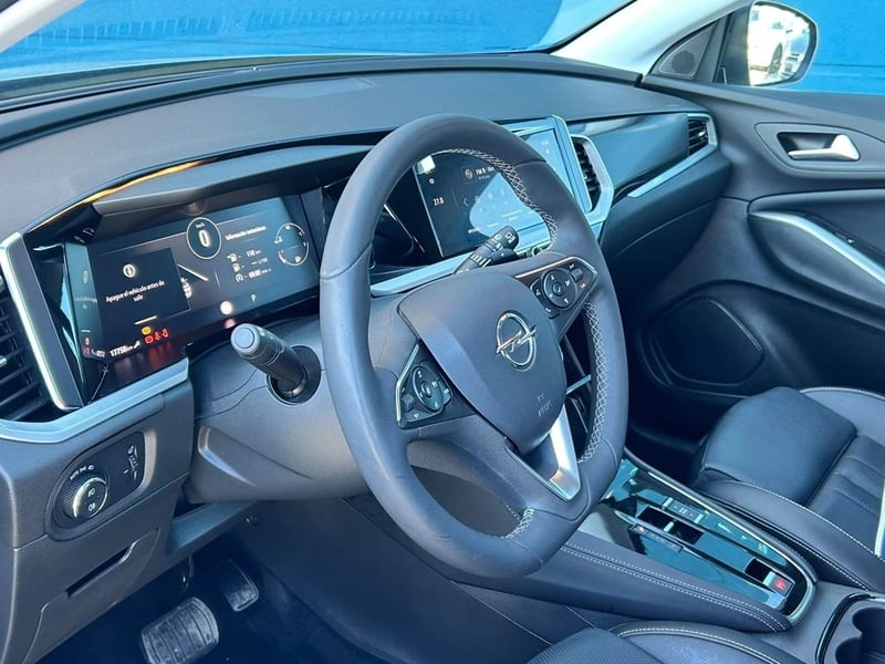 Opel GRANDLAND 1.2 2025 - Imagen 8 de 17