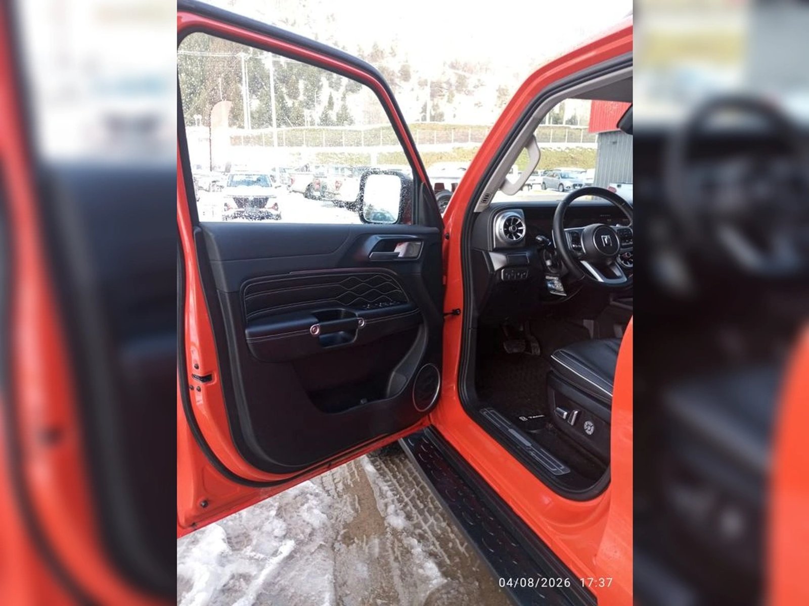 Great Wall TANK 300 GWM TANK 300 2.0T 4WD 2025 - Imagen 8 de 13