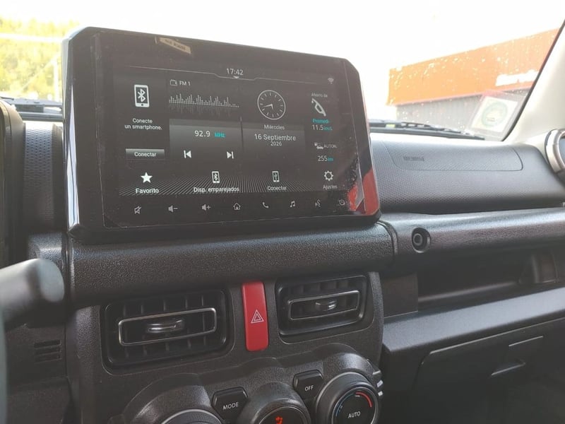 Suzuki JIMNY JIMNY 5P 1.5 GLX 2024 - Imagen 17 de 18