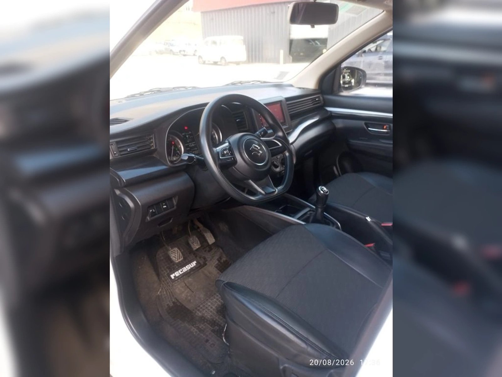 Suzuki XL7 XL7 GLX 1.5 2023 - Imagen 10 de 14
