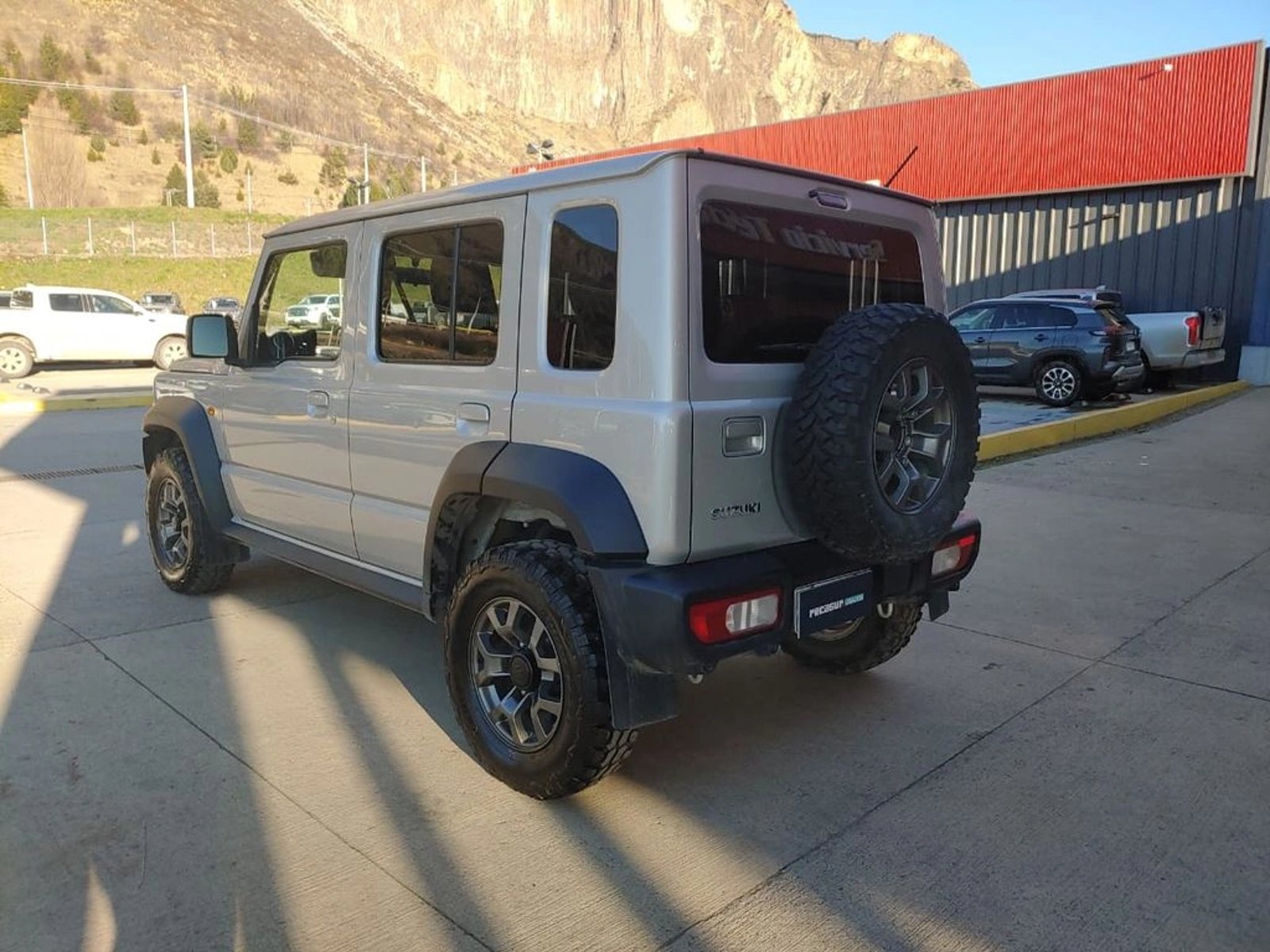 SUZUKI JIMNY JIMNY 5P 1.5 AT GLX 2024 - Foto 4 de 18