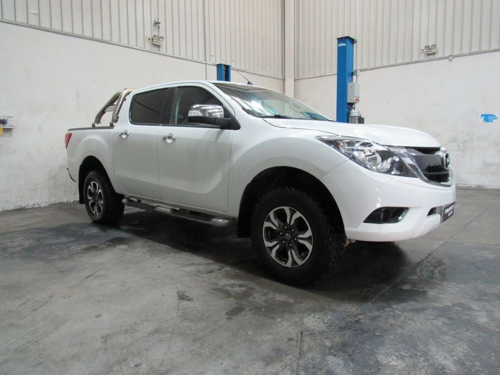 MAZDA BT-50 SDX 4X4 2.2 2017 - Imagen 3 de 7