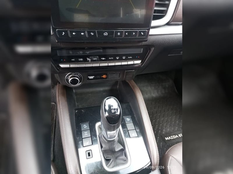 Mazda BT-50 BT-50 HIGH PLUS 4X4 6AT 2024 - Imagen 16 de 20