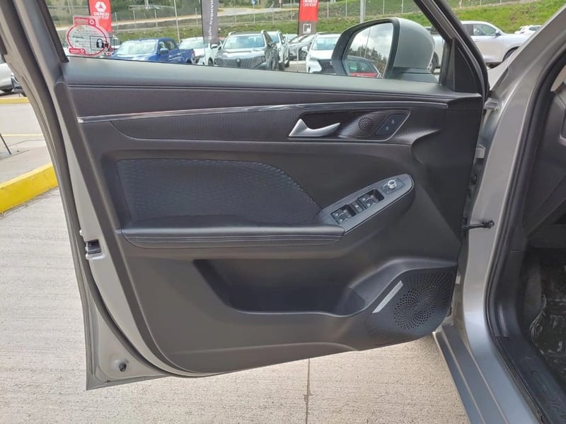 Haval JOLION JOLION 1.5T MT 4X2 ACTIVE 2022 - Imagen 8 de 18