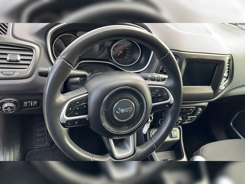 Jeep COMPASS 2.4 SPORT LX FWD 6MT 5P 2018 - Imagen 13 de 20