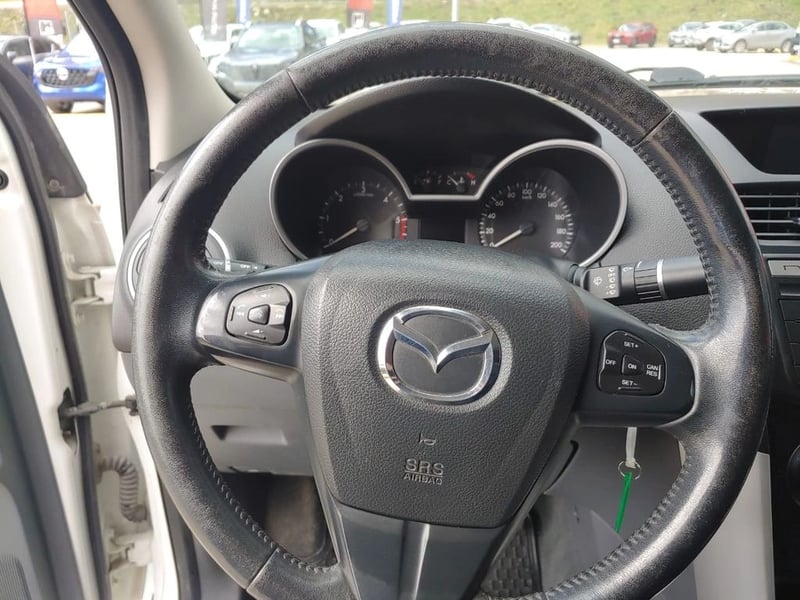 Mazda BT-50 BT 50 DCAB 4X4 3.2 AUT 2014 - Imagen 12 de 18