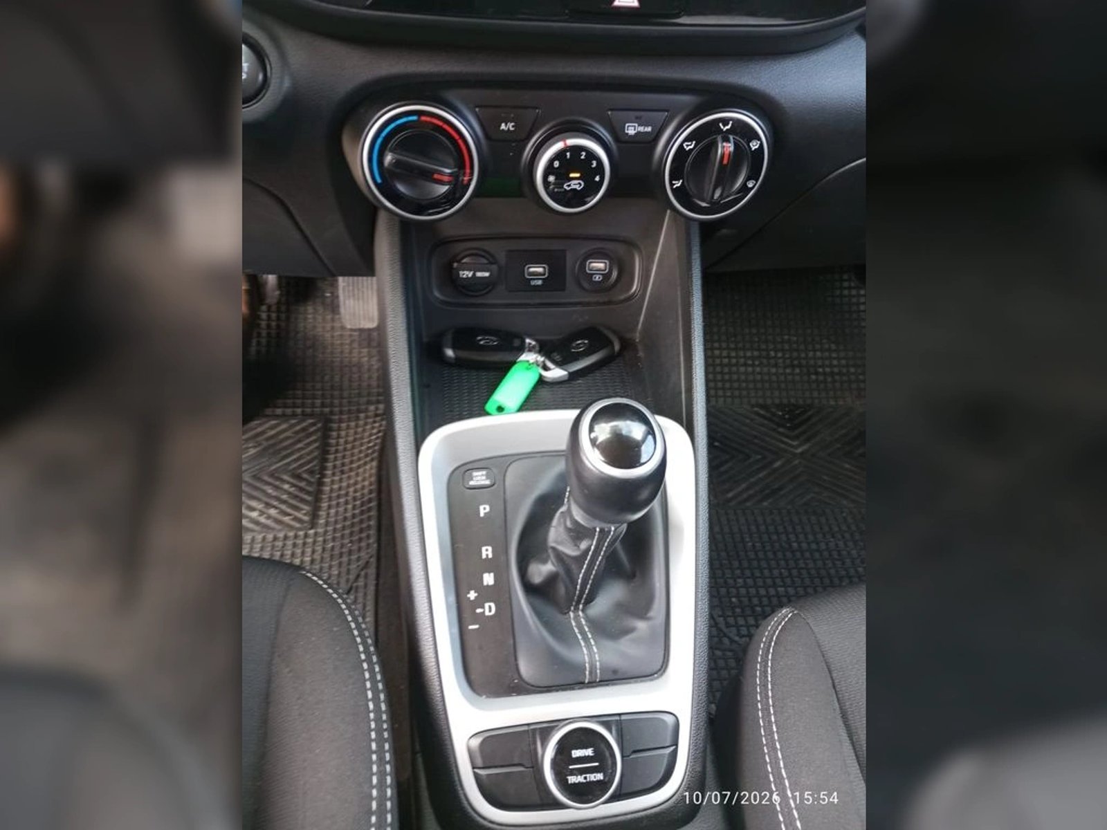 Hyundai VENUE VENUE QX 1.6 AUT 2021 - Imagen 17 de 18