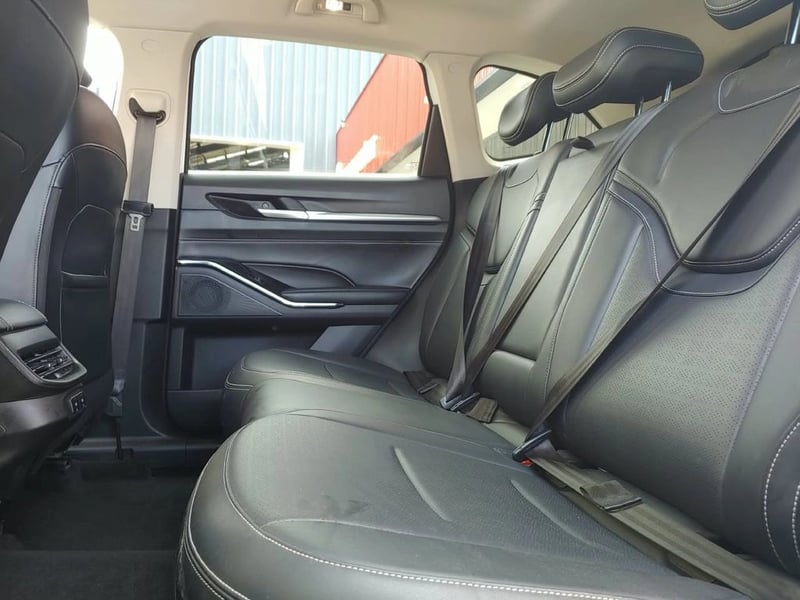 Haval H6 H6 DELUXE 4X4 2.0 AUT 2023 - Imagen 9 de 18