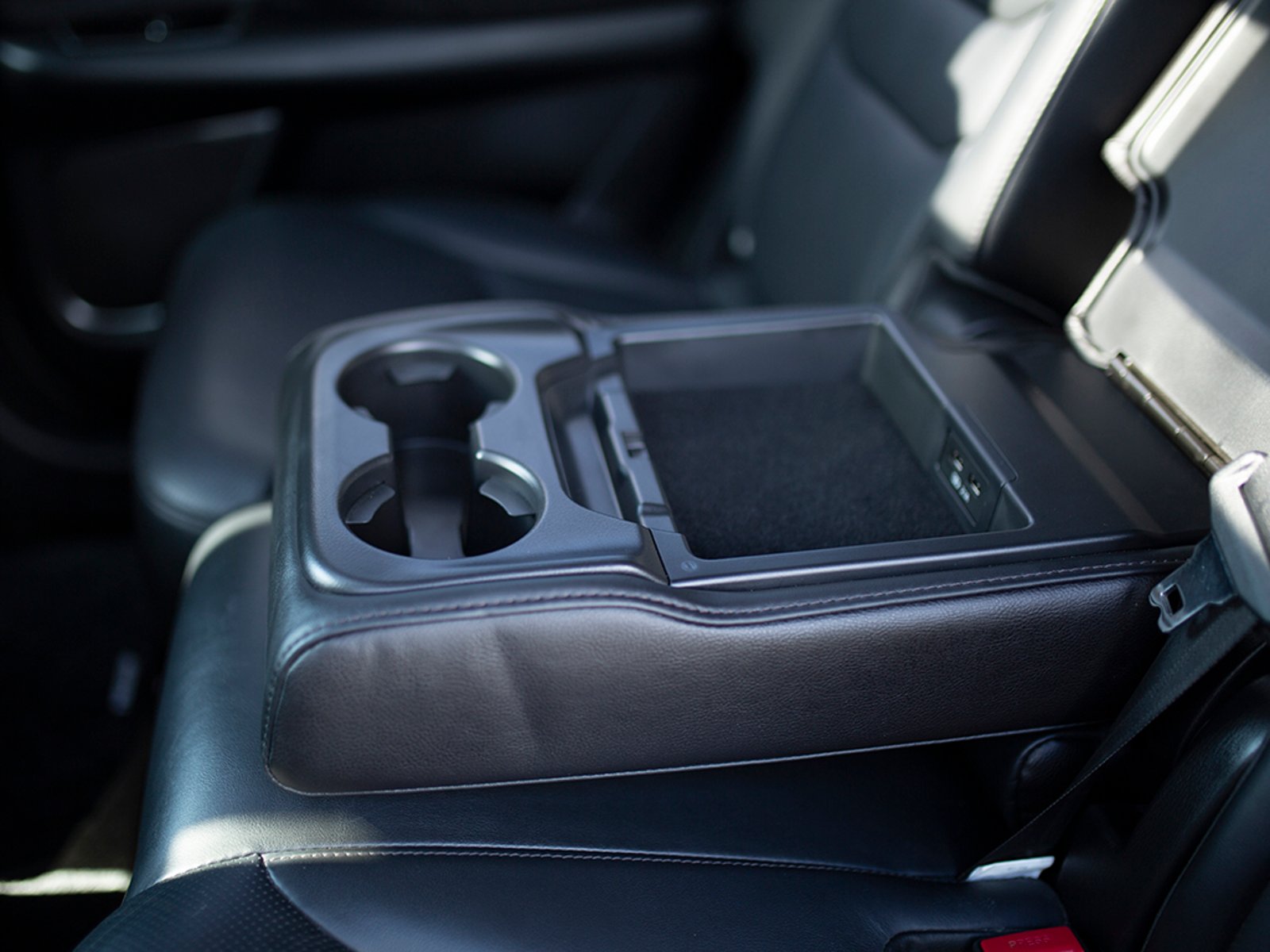 MAZDA CX-9 GTX 4WD 2.5 2019 - Imagen 18 de 19