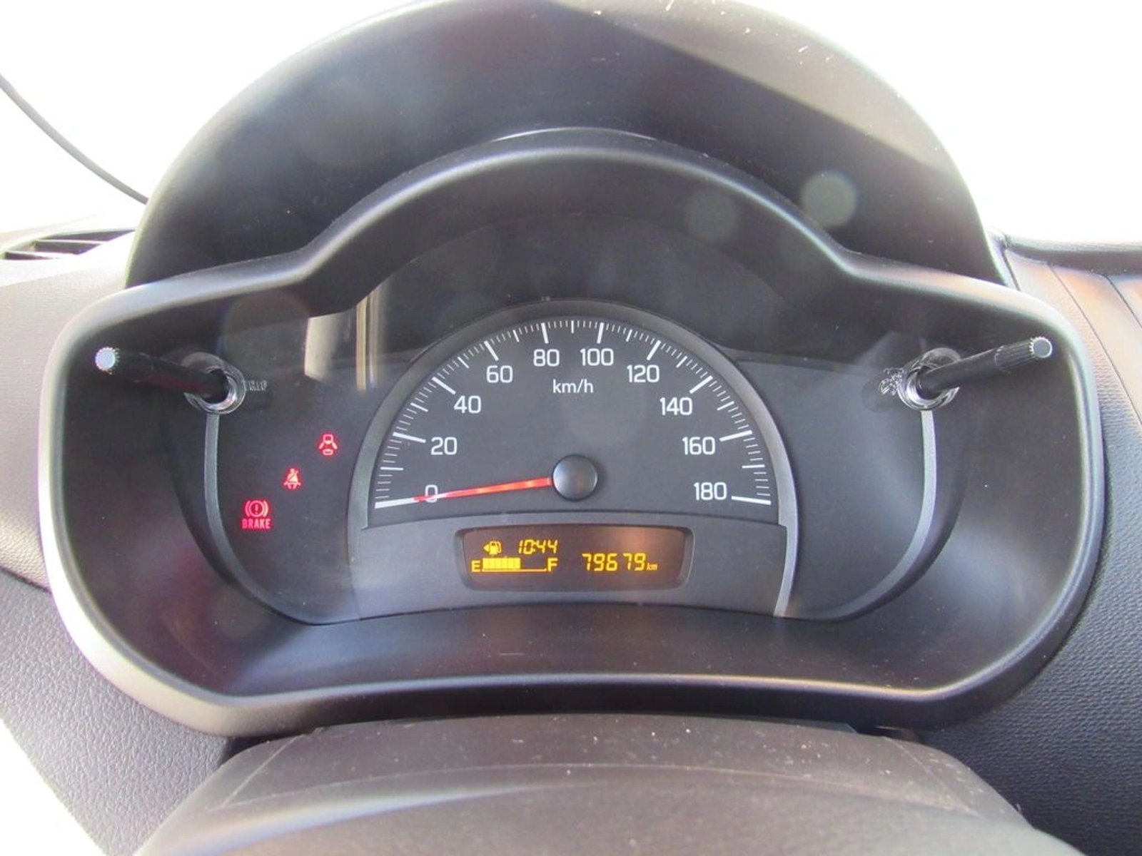 SUZUKI CELERIO 2WD 1.0 2022 - Imagen 9 de 14