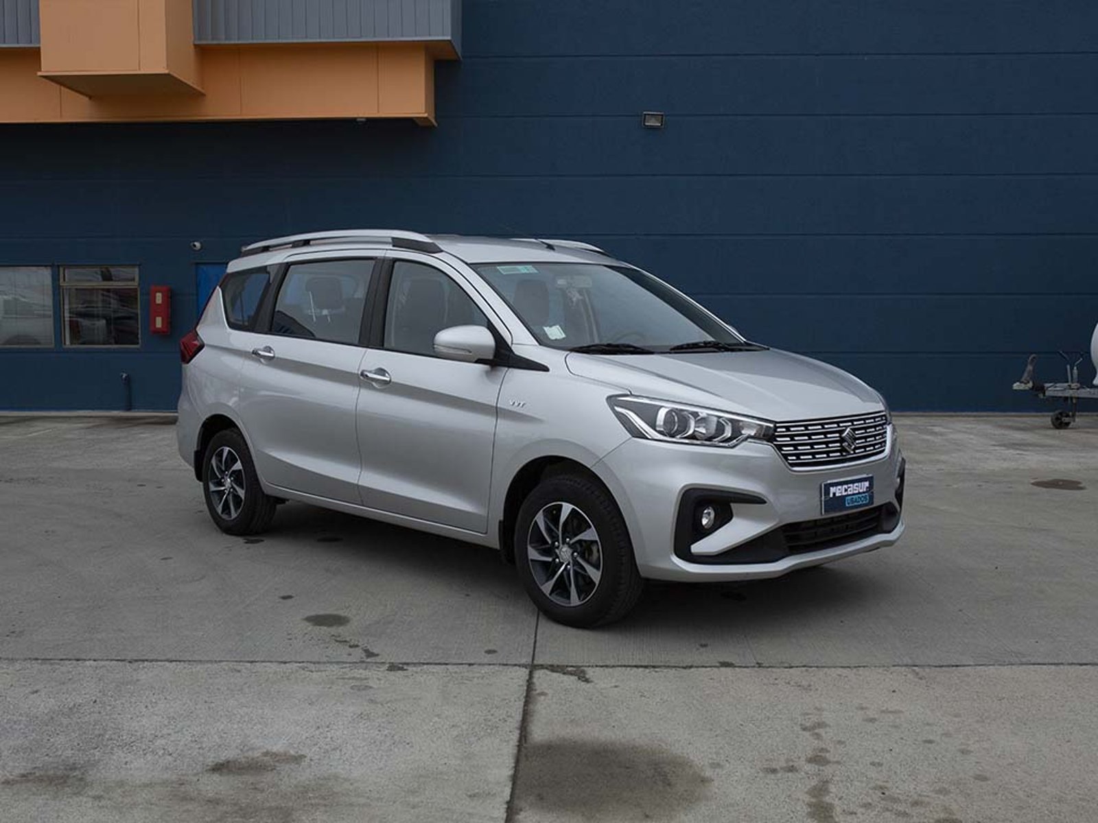 SUZUKI ERTIGA GLX 1.5 2023 - Imagen 3 de 12