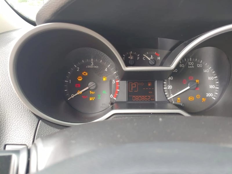 Mazda BT-50 BT 50 DCAB 4X4 3.2 AUT 2014 - Imagen 13 de 18