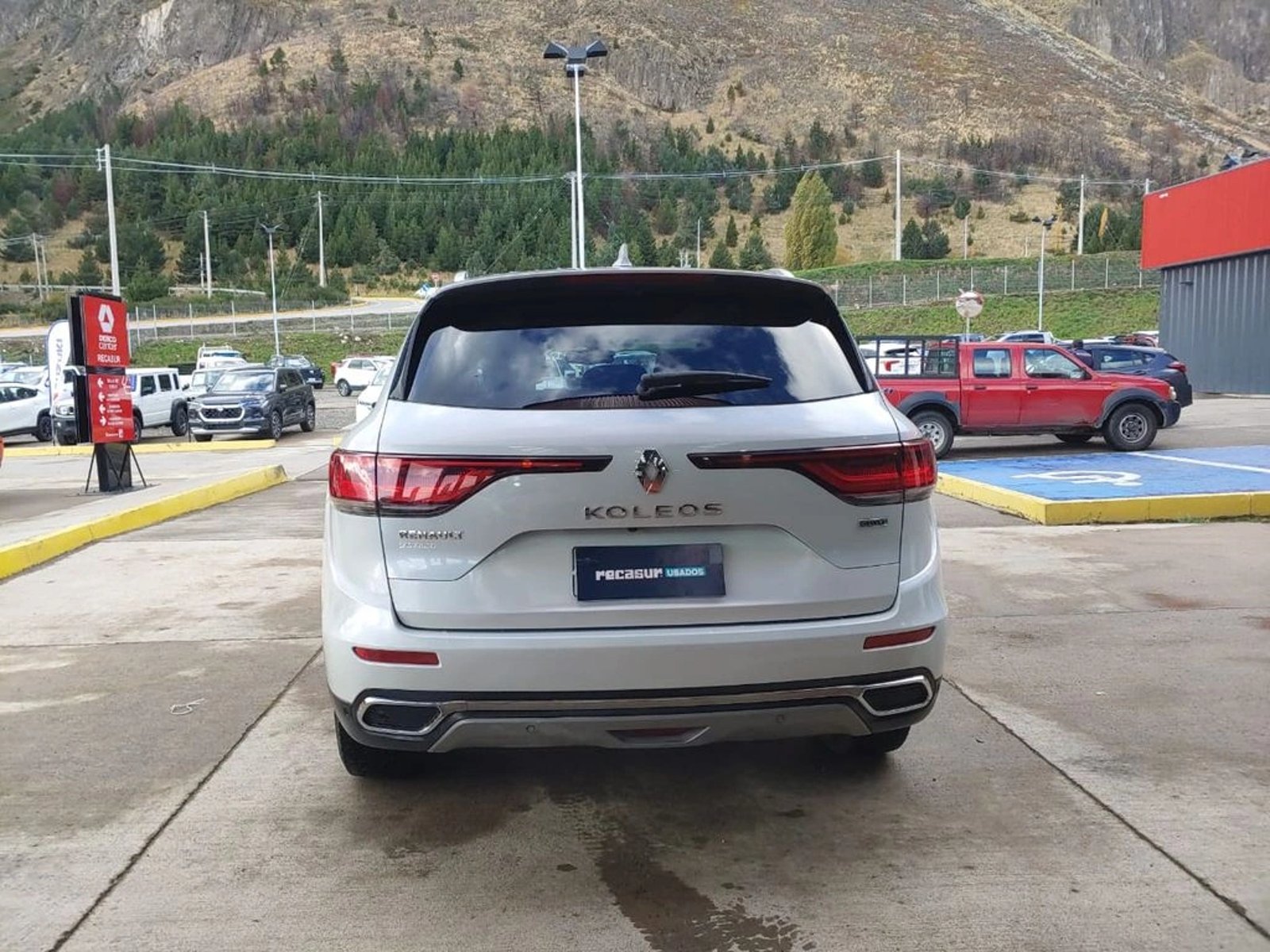 RENAULT KOLEOS NEW KOLEOS PRIVILEGE 4X4 2023 - Imagen 4 de 17