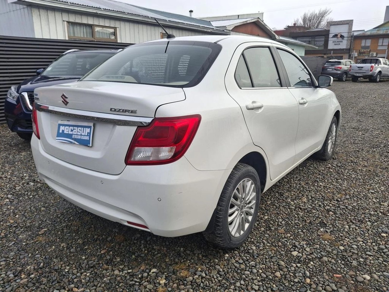 Suzuki DZIRE DZIRE 1.2 2022 - Imagen 5 de 18