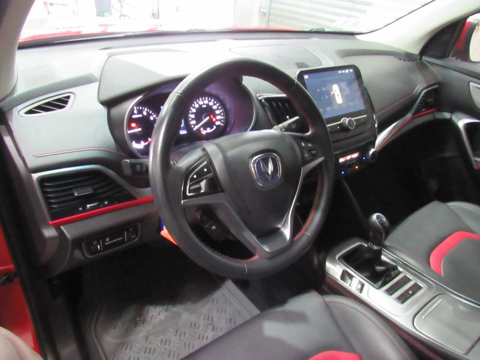 CHANGAN CS55 LUXURY 2WD 1.5 2023 - Imagen 5 de 8