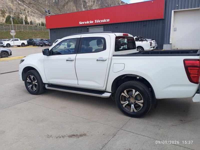 Mazda BT-50 BT-50 HIGH PLUS 4X4 6AT 2024 - Imagen 10 de 20