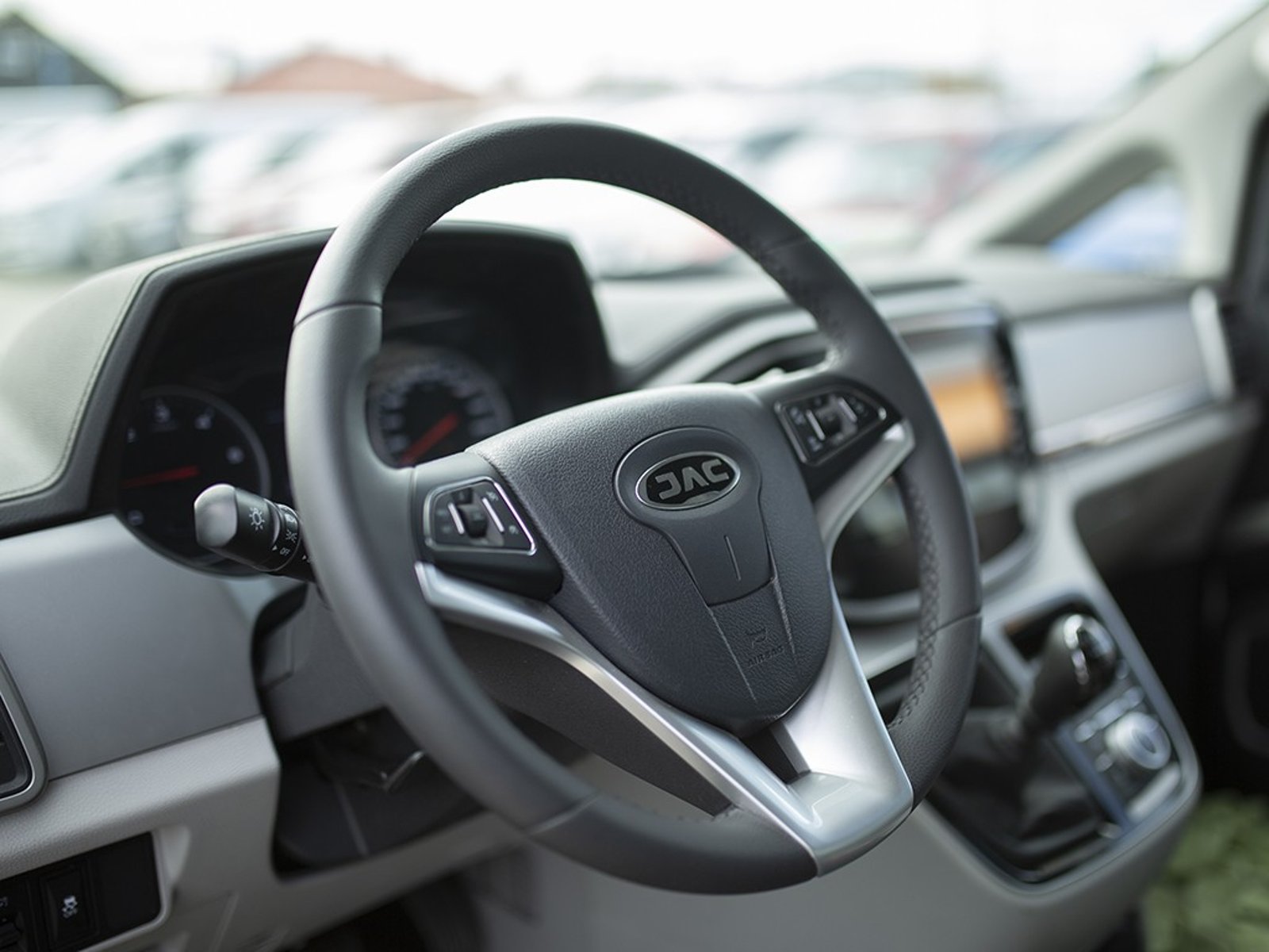 JAC REFINE CARGO 2WD 2.0 2025 - Imagen 7 de 14