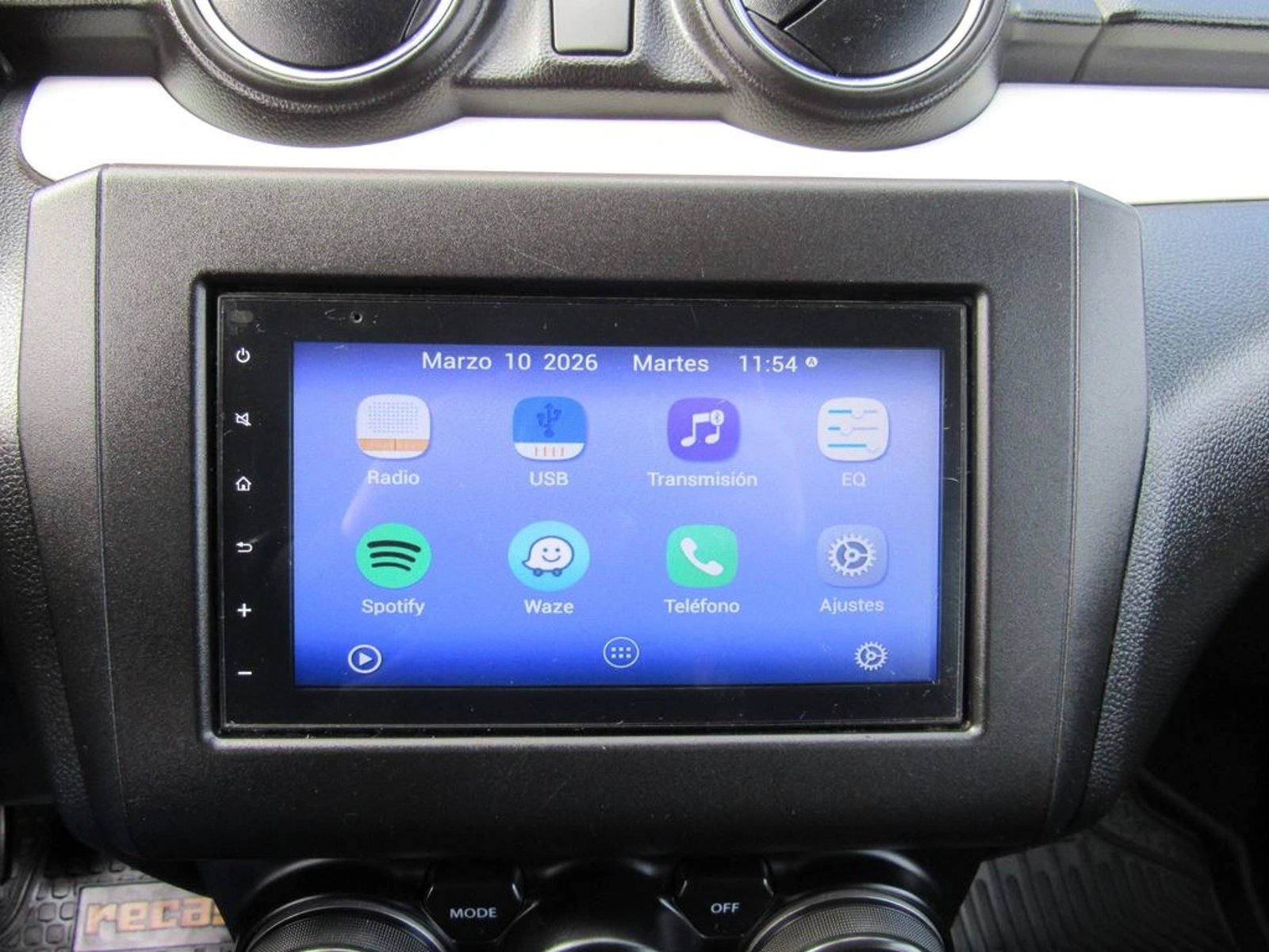 SUZUKI SWIFT GLX 2WD 1.2 2019 - Imagen 12 de 18