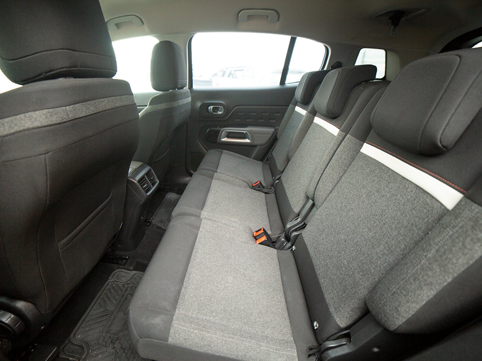 CITROEN C5 AIRCROSS HDI 1.5 2019 - Imagen 12 de 13