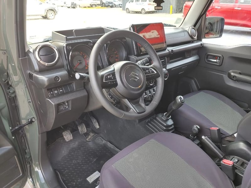 Suzuki JIMNY JIMNY 5P 1.5 GLX 2024 - Imagen 10 de 18
