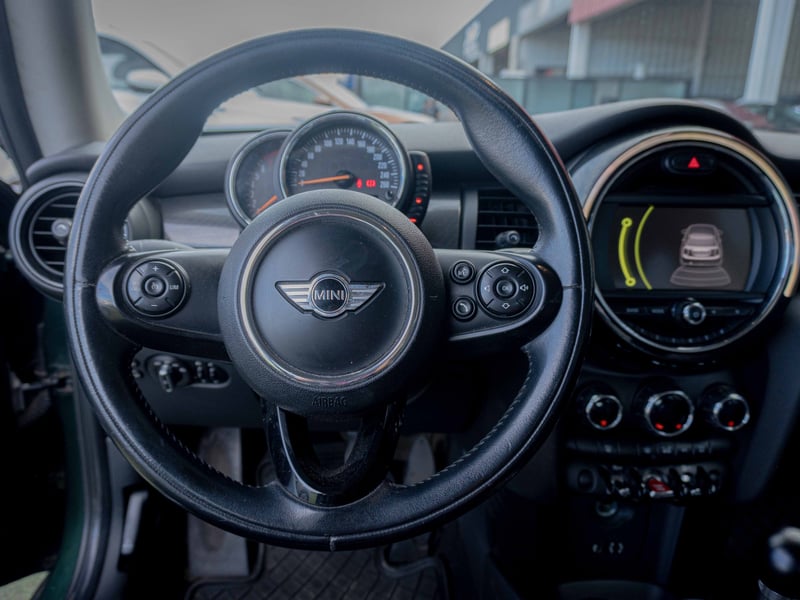 Mini COOPER 1.5T 2016 - Imagen 9 de 9