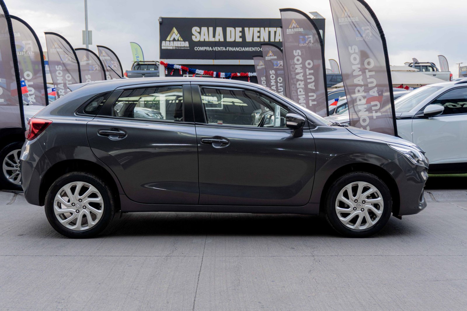 Suzuki BALENO 2023 - Imagen 3 de 9