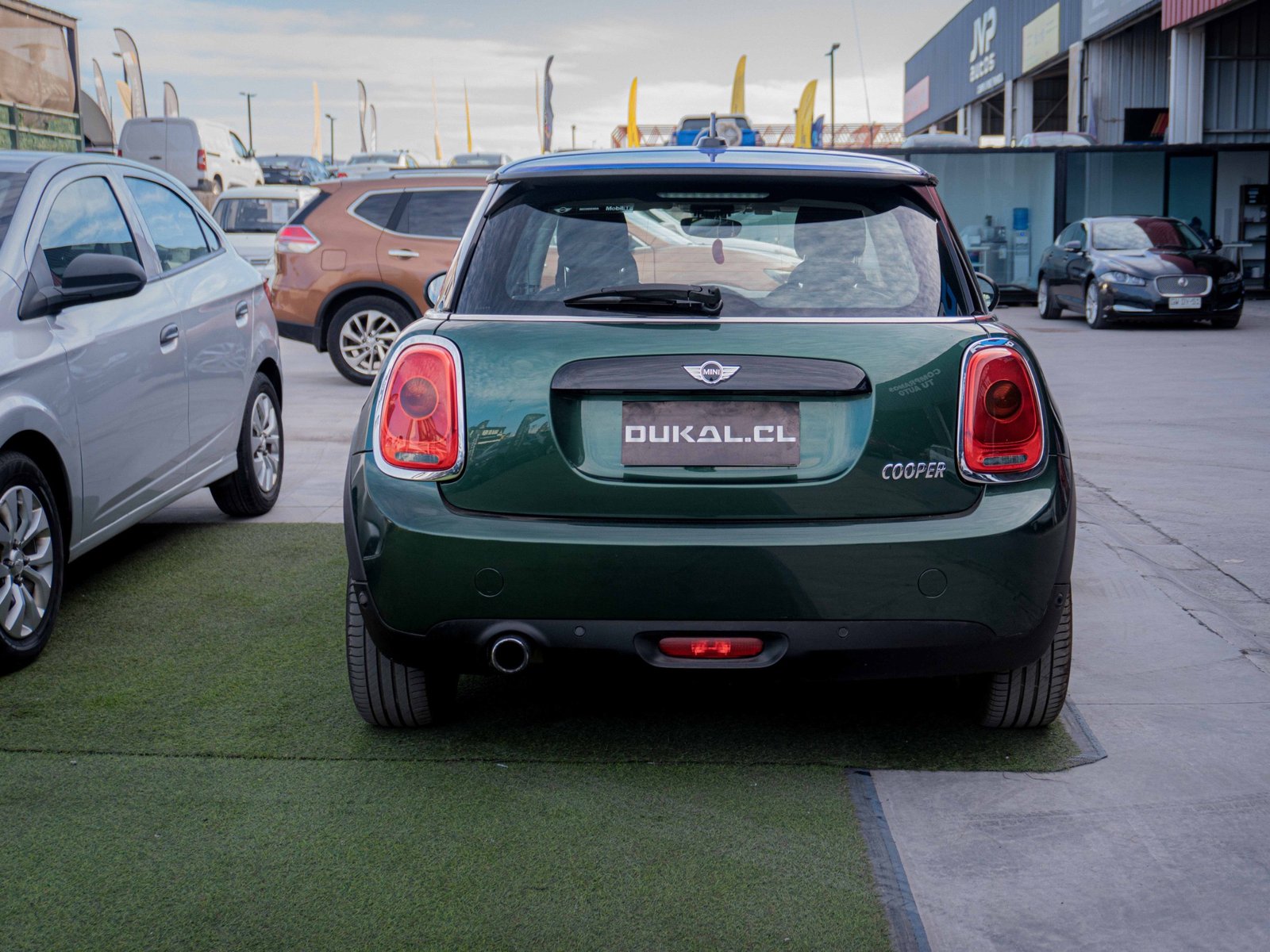 Mini COOPER 1.5T 2016 - Foto 5 de 9