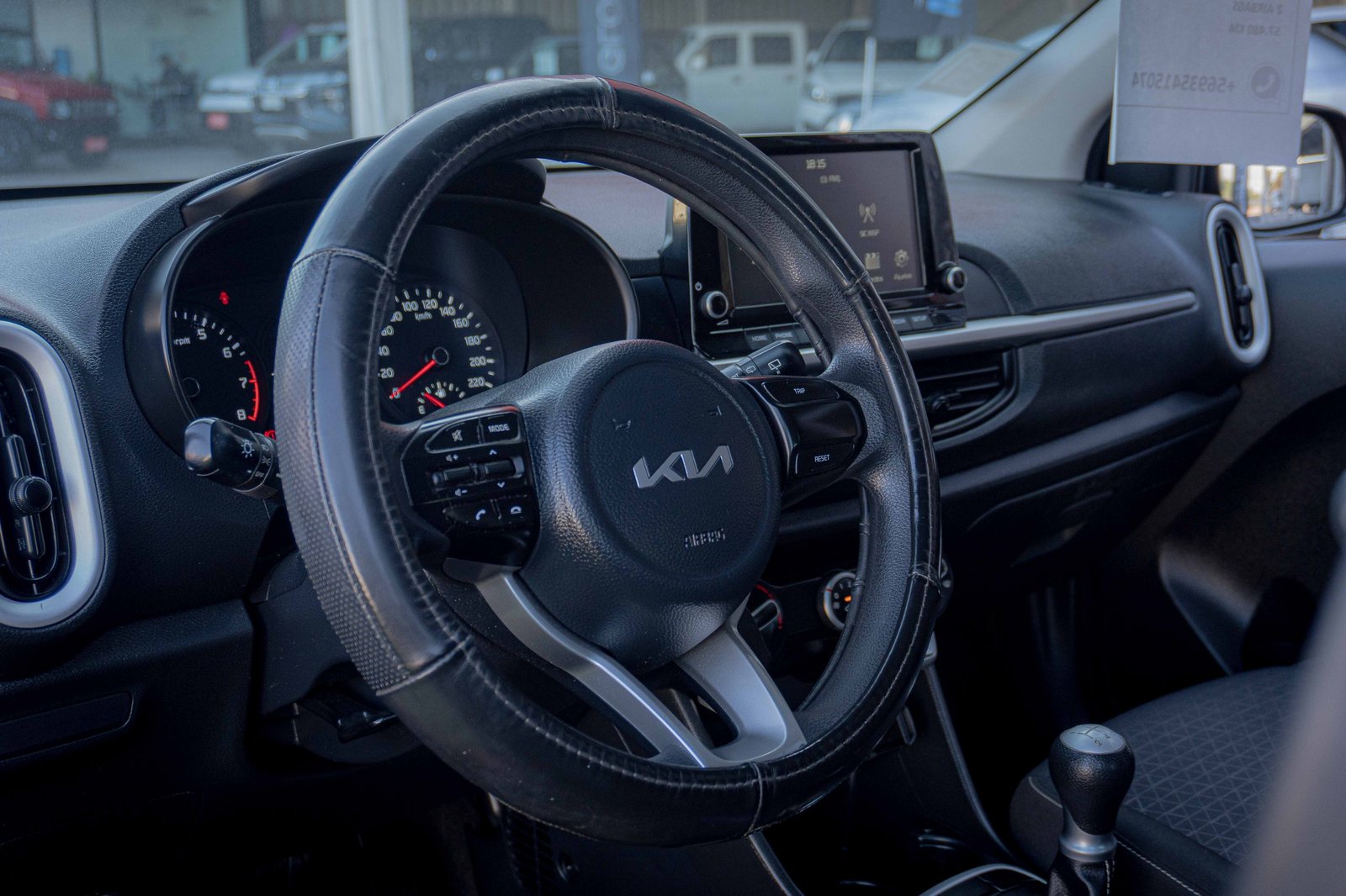 KIA MORNING 2023 - Imagen 6 de 9