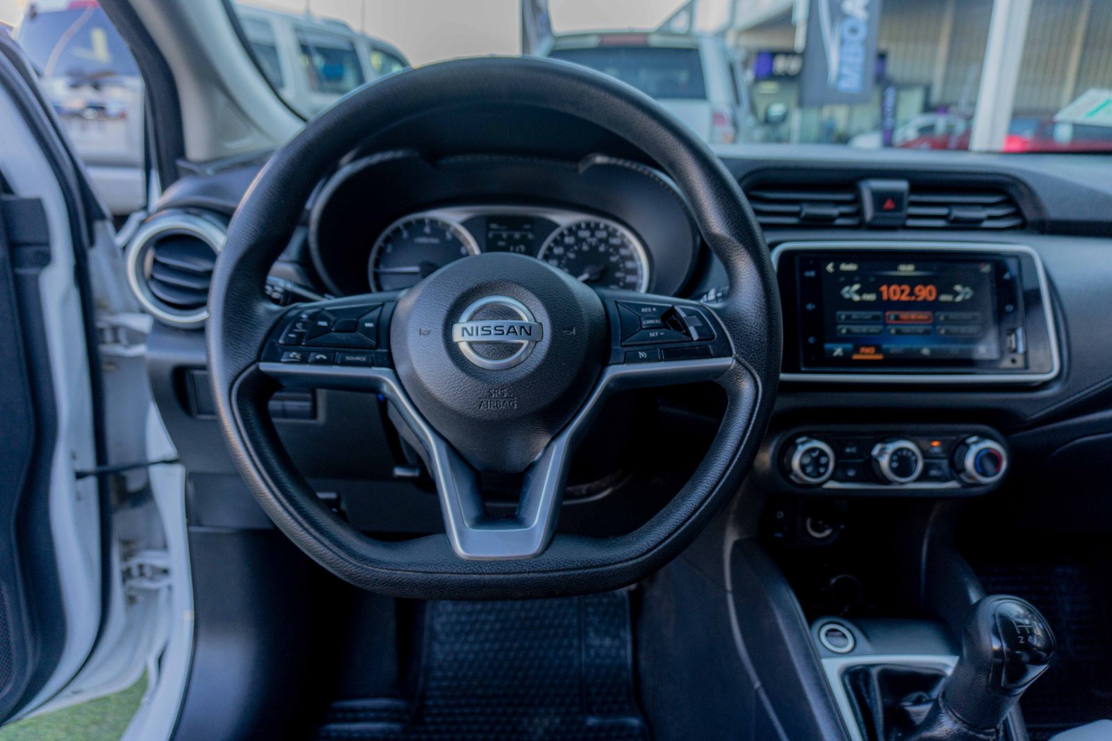 NISSAN VERSA 2021 - Imagen 9 de 9