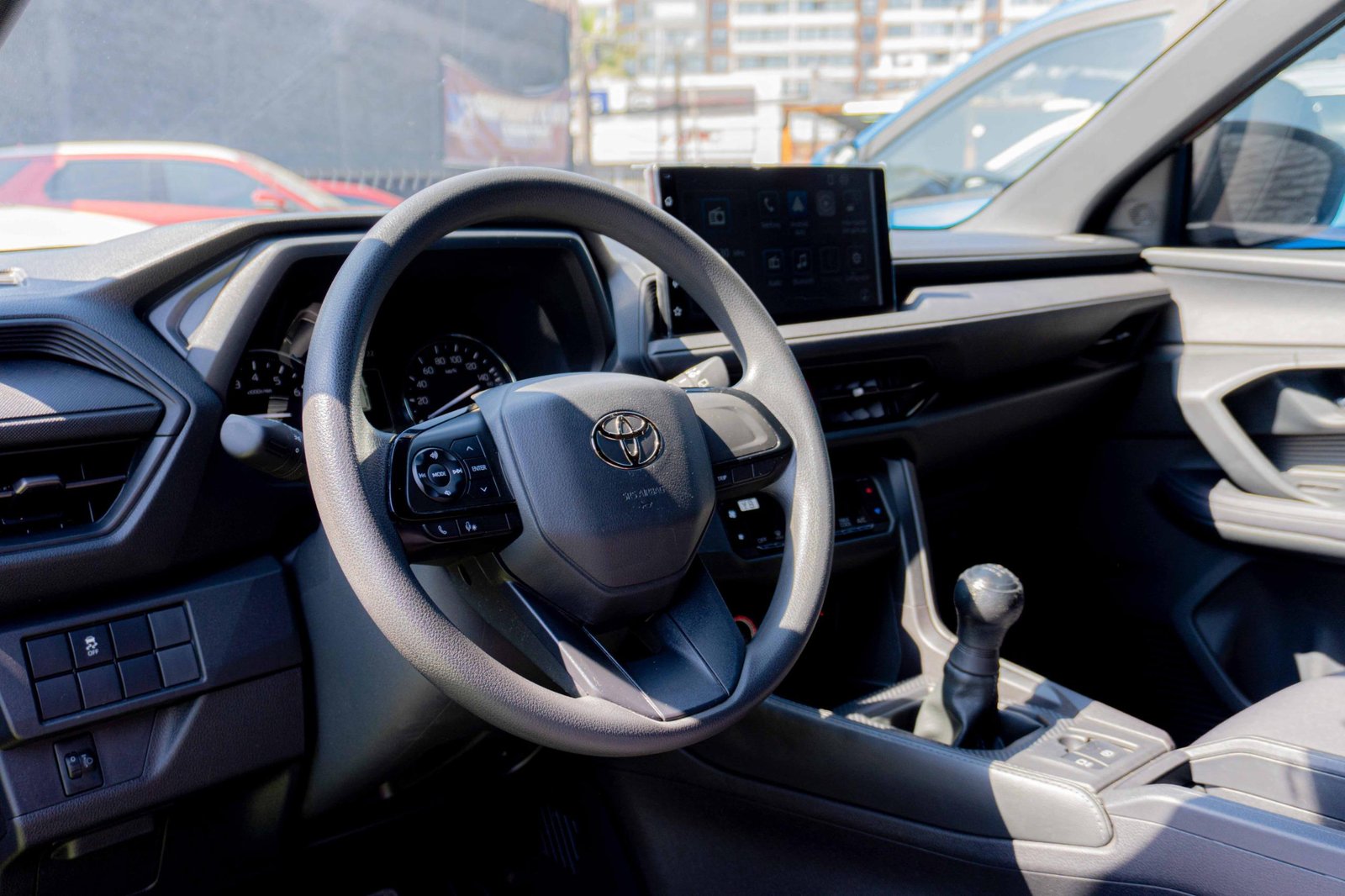 Toyota YARIS CROSS 2025 - Imagen 6 de 9