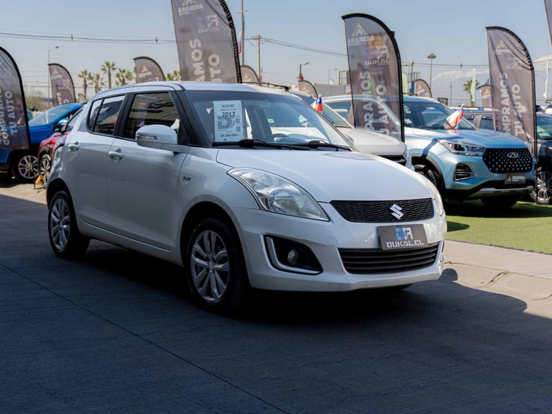 Suzuki SWIFT 2017