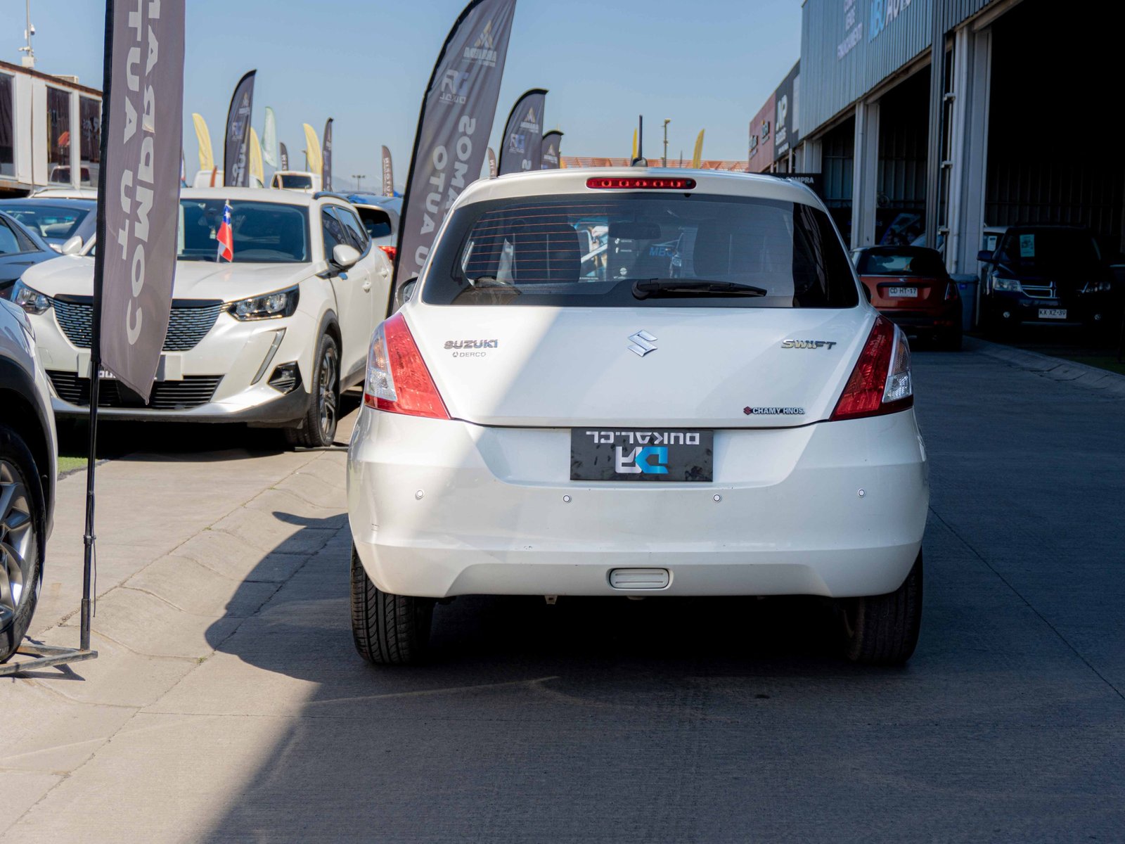Suzuki SWIFT 2017 - Foto 5 de 9