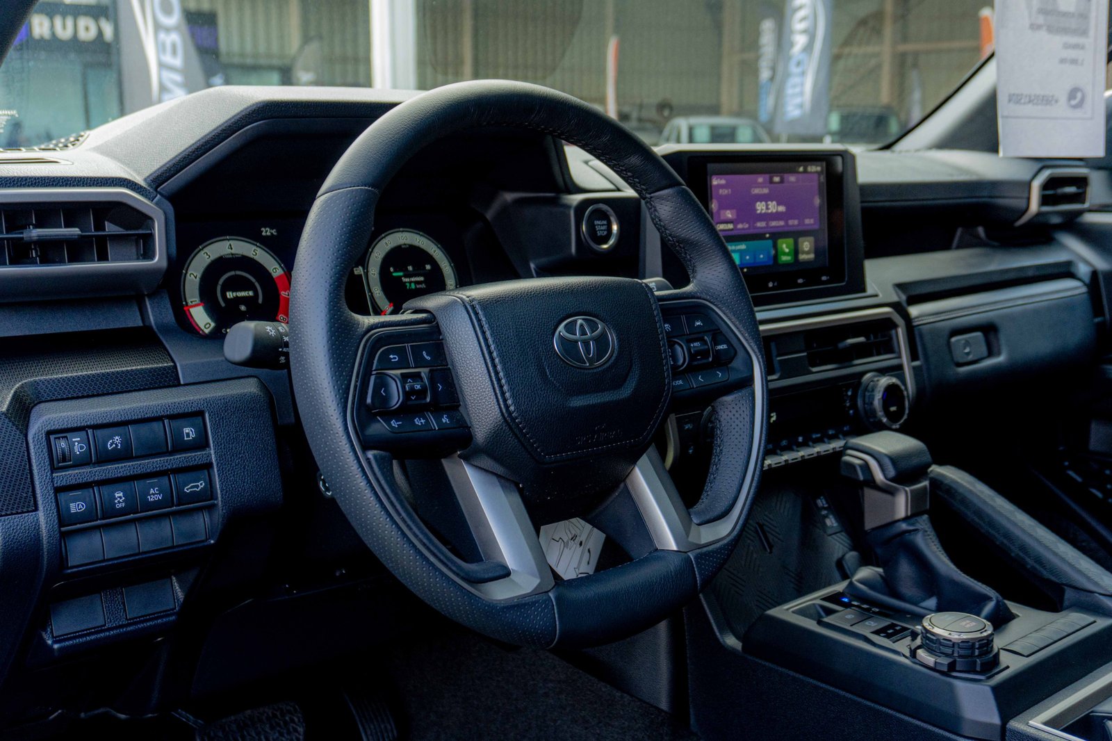 TOYOTA 4 RUNNER 2026 - Imagen 7 de 10