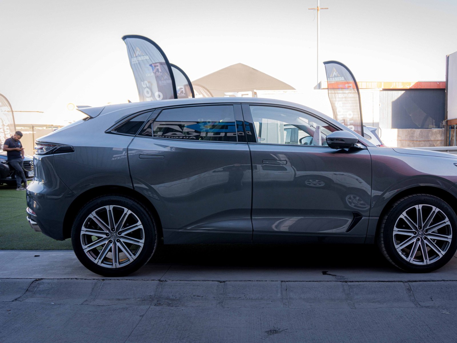 Changan UNI-K ELITE AT 2024 - Foto 3 de 10