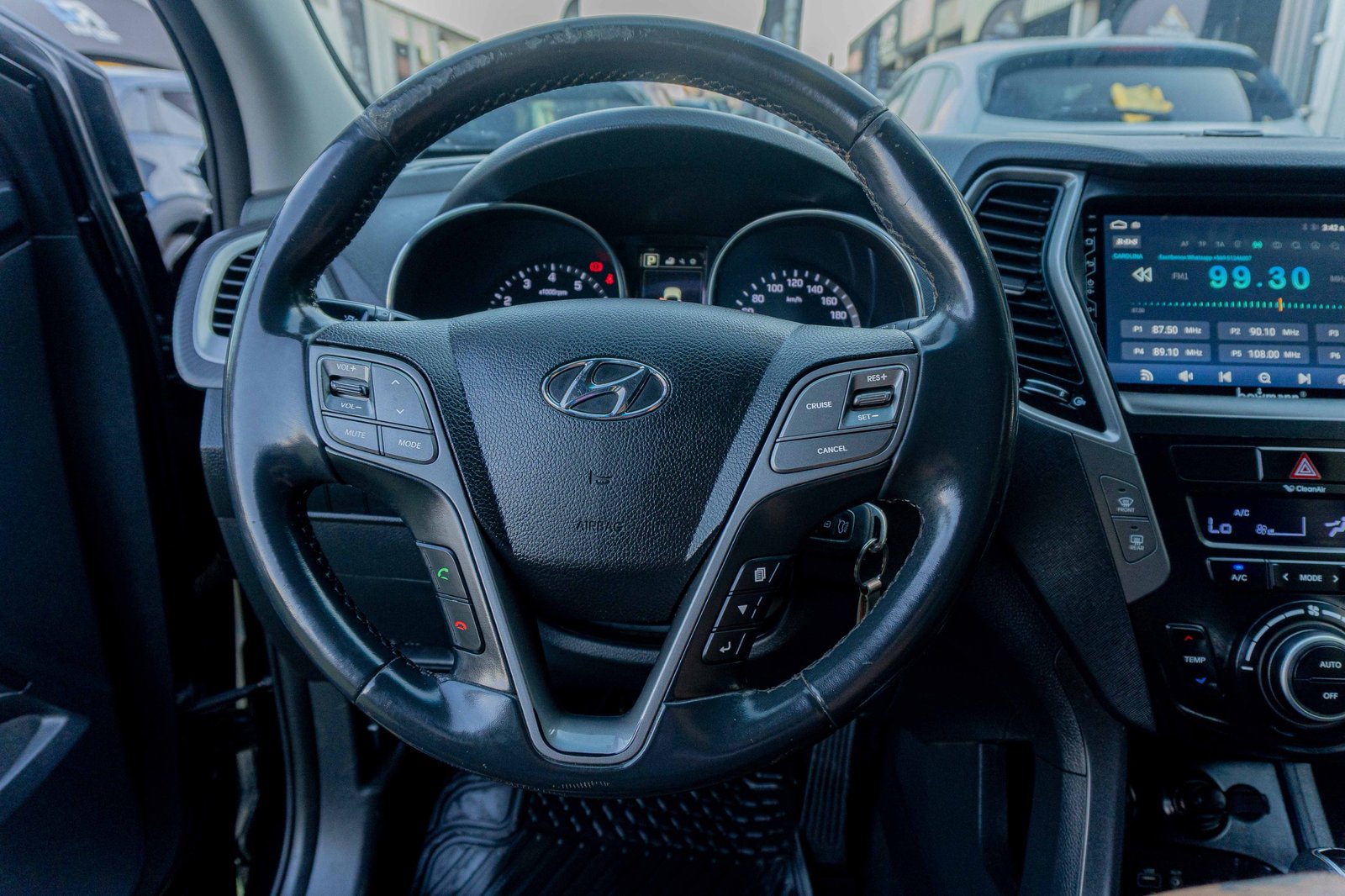HYUNDAI SANTA FE 4X4 2017 - Imagen 8 de 9