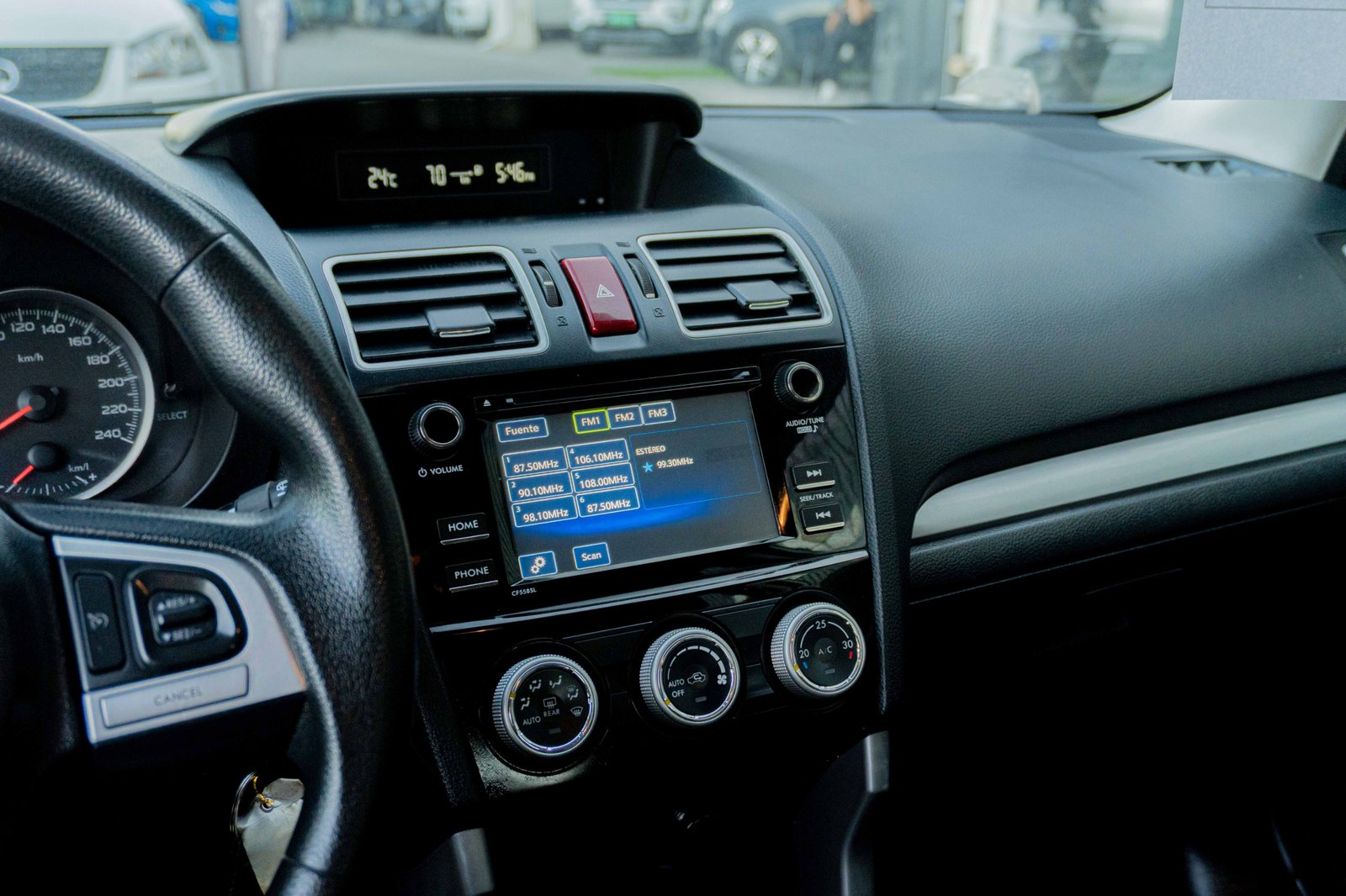 SUBARU FORESTER AWD 2018 - Imagen 8 de 9