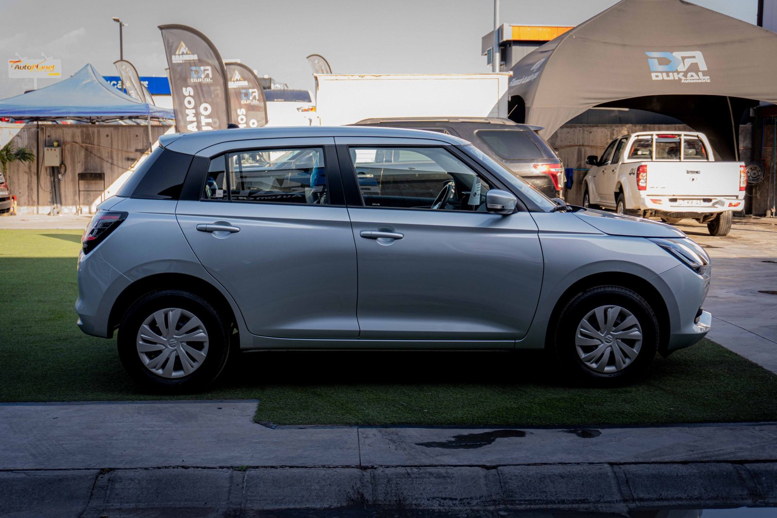 SUZUKI SWIFT HB 2026 - Imagen 3 de 9