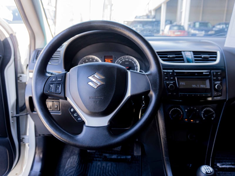 Suzuki SWIFT 2017 - Imagen 9 de 9