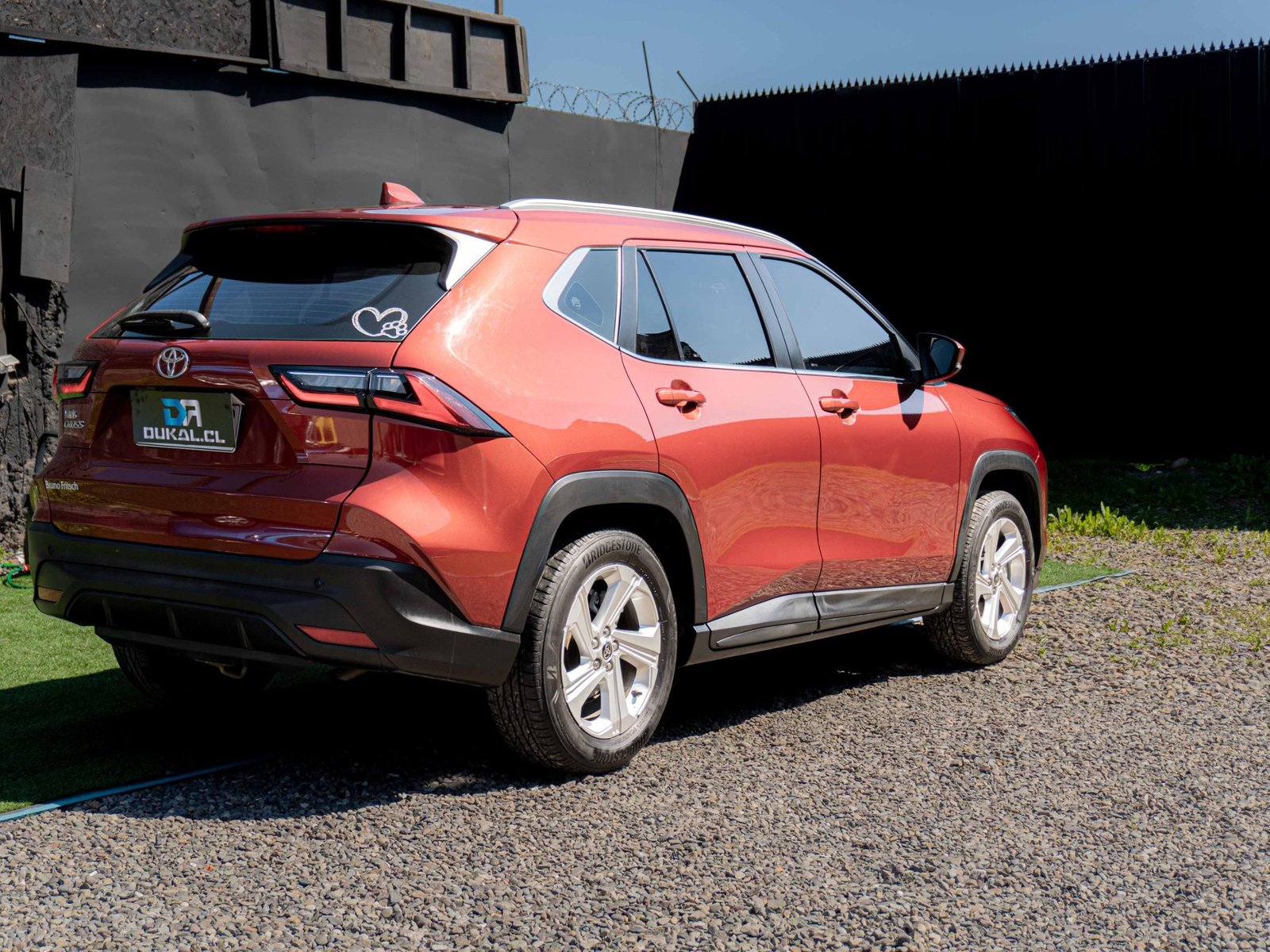 Toyota YARIS CROSS 2025 - Foto 3 de 9
