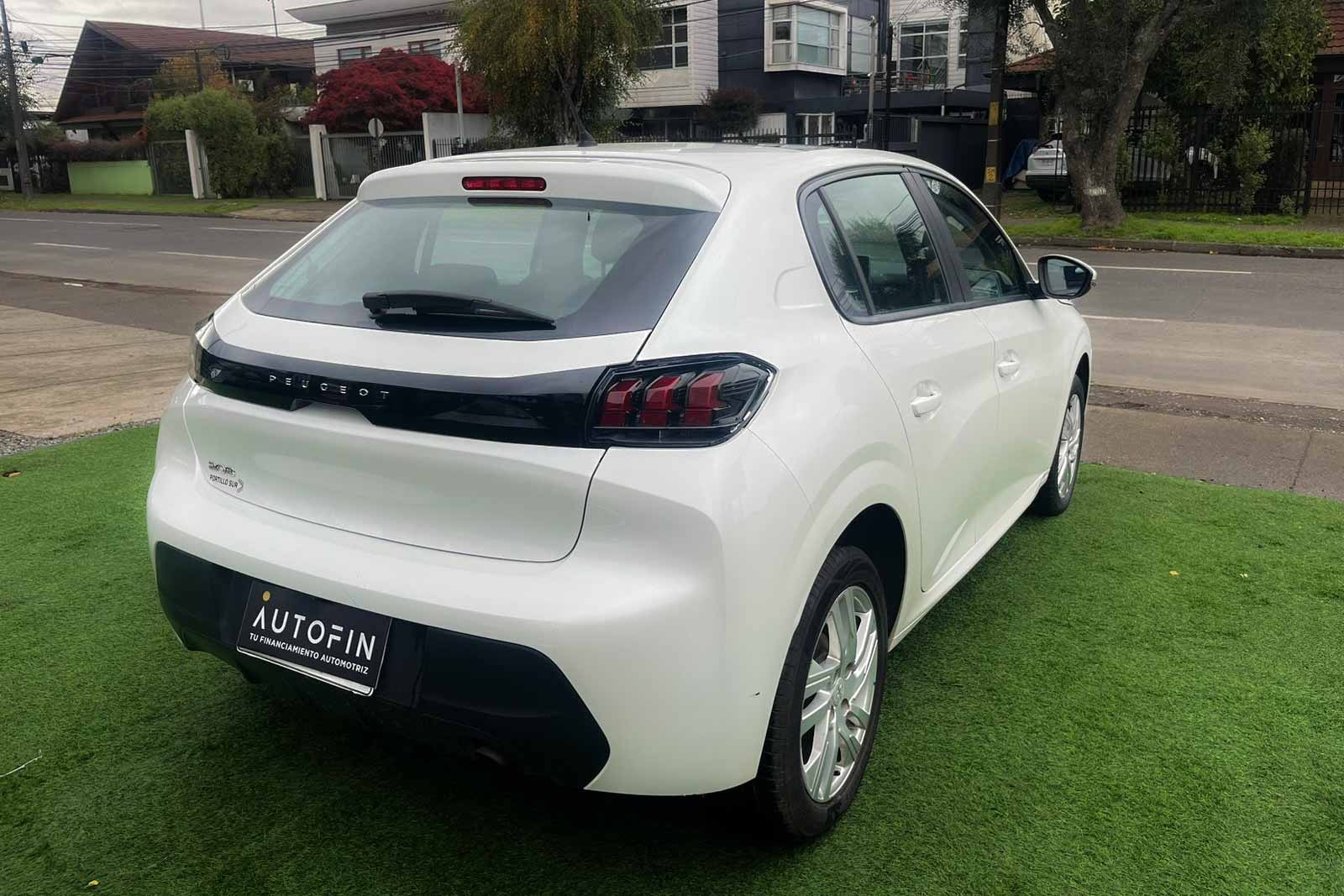 PEUGEOT 208 2023 - Imagen 4 de 9