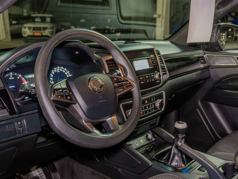 SsangYong GRAND MUSSO 2022 - Imagen 6 de 9